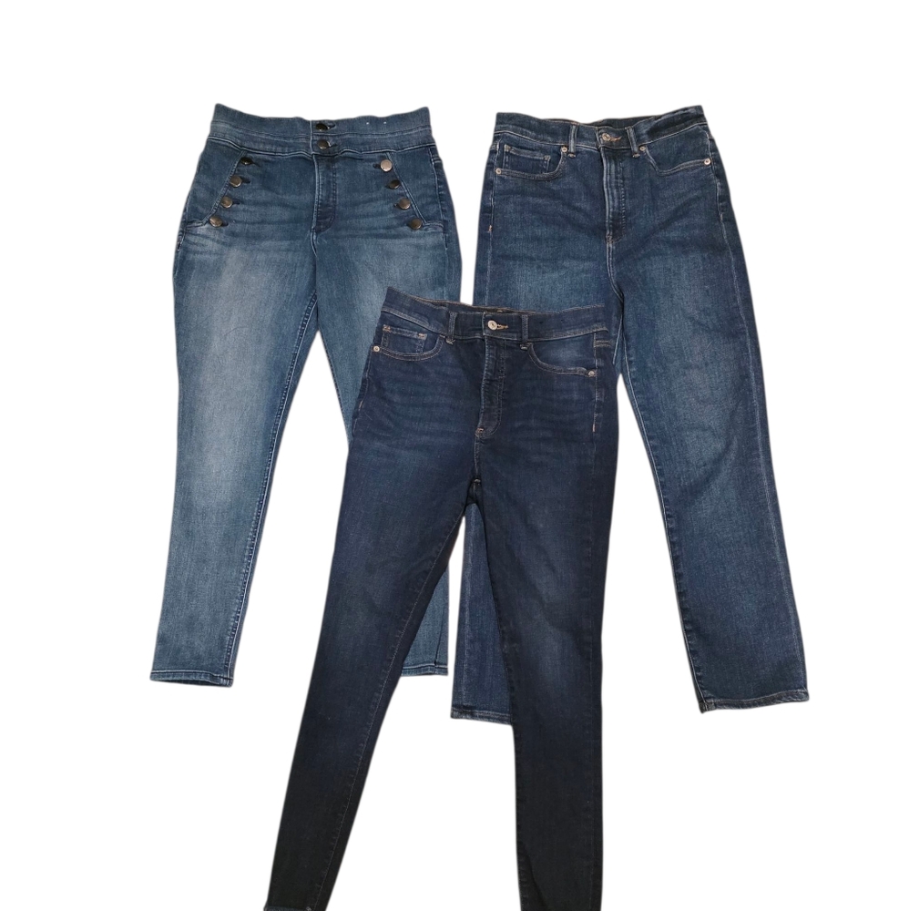 EXPRESS* High Rise Women's Jeans in Light and Dark Blue